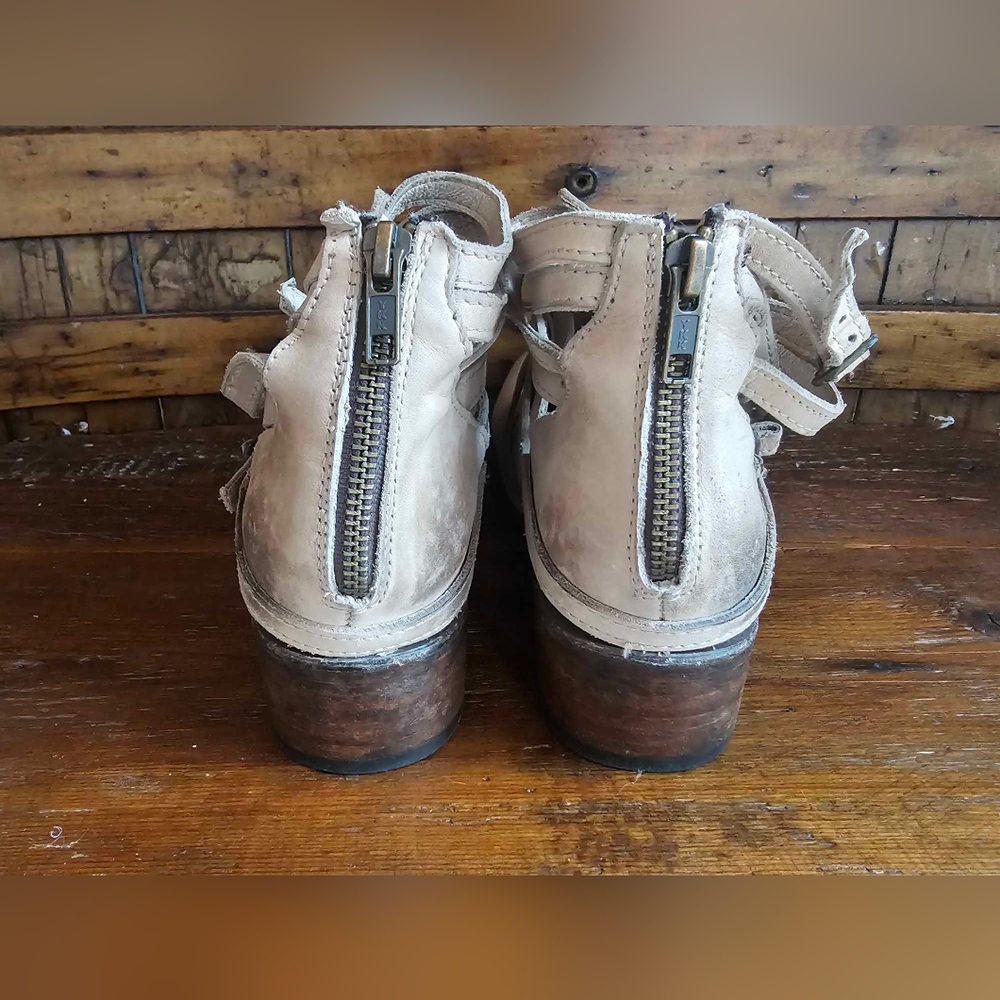 Freebird Stair Bootie Size 10 - Picture 5 of 9